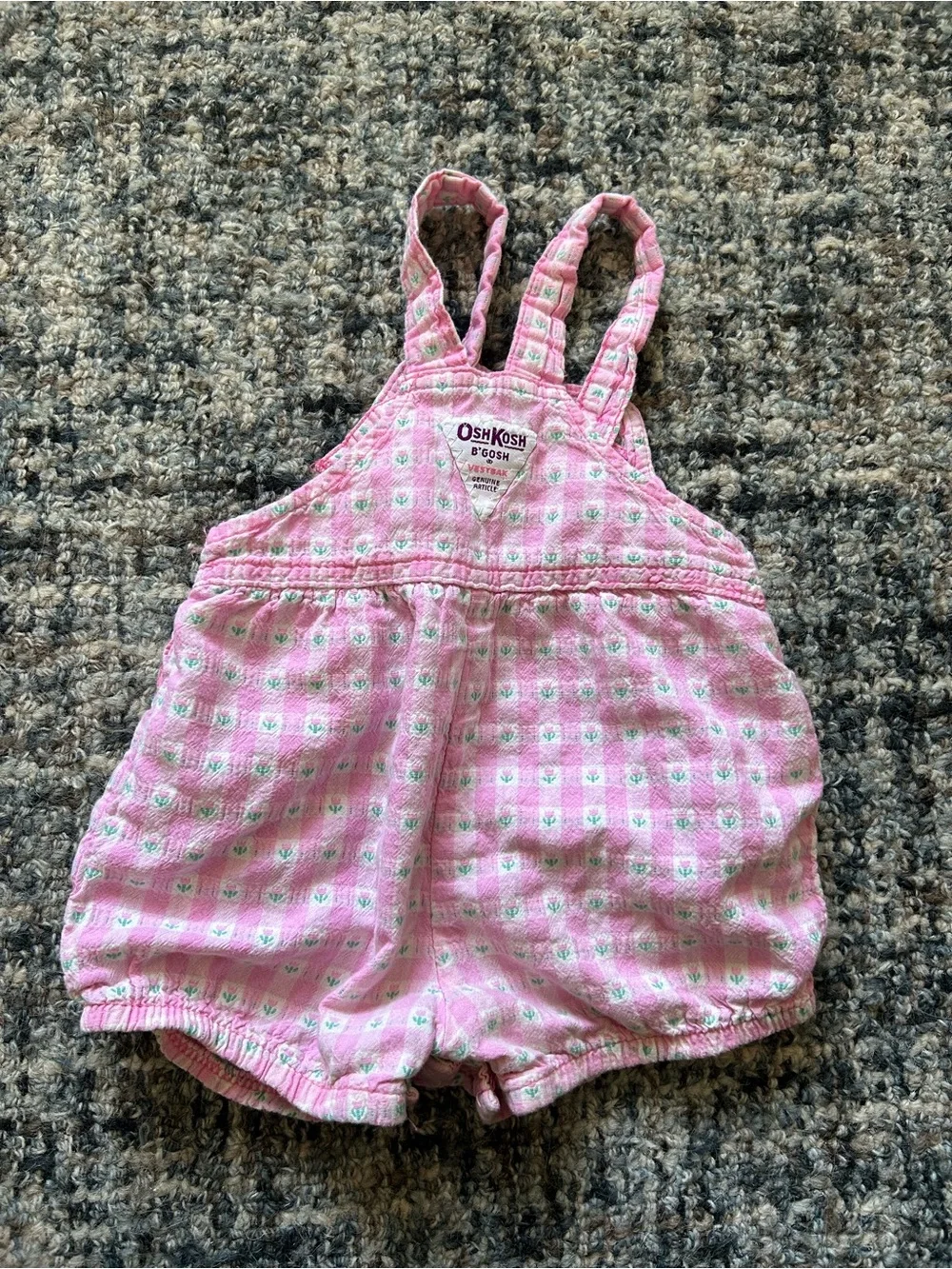 ·OshKosh· B'Gosh Vestsak Vintage Pink Floral Gingham Baby Onesie Romper